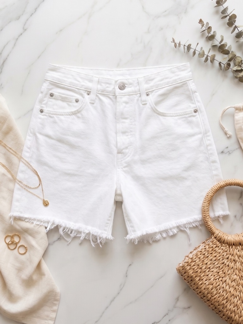 NWOT Aritzia Denim Forum White Mid-Thigh Denim Shorts - Ex-Boyfriend High Waist